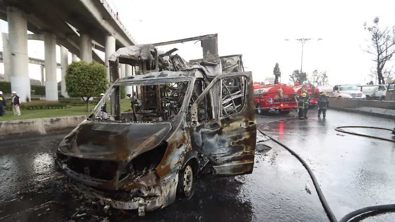Así fue la explosión de una pipa de gas bajo el puente de La Concordia, Iztapalapa